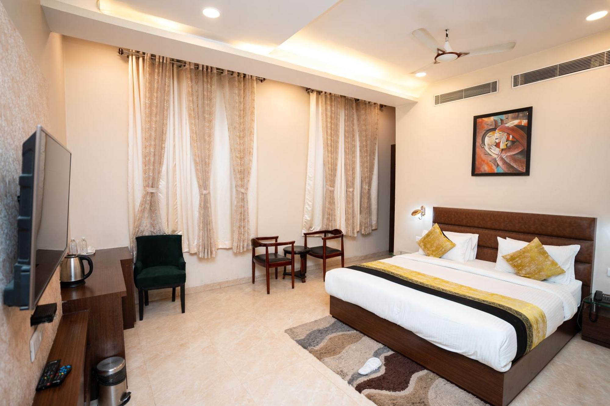 Hotel Radiance Courtyard พาราณสี ภายนอก รูปภาพ
