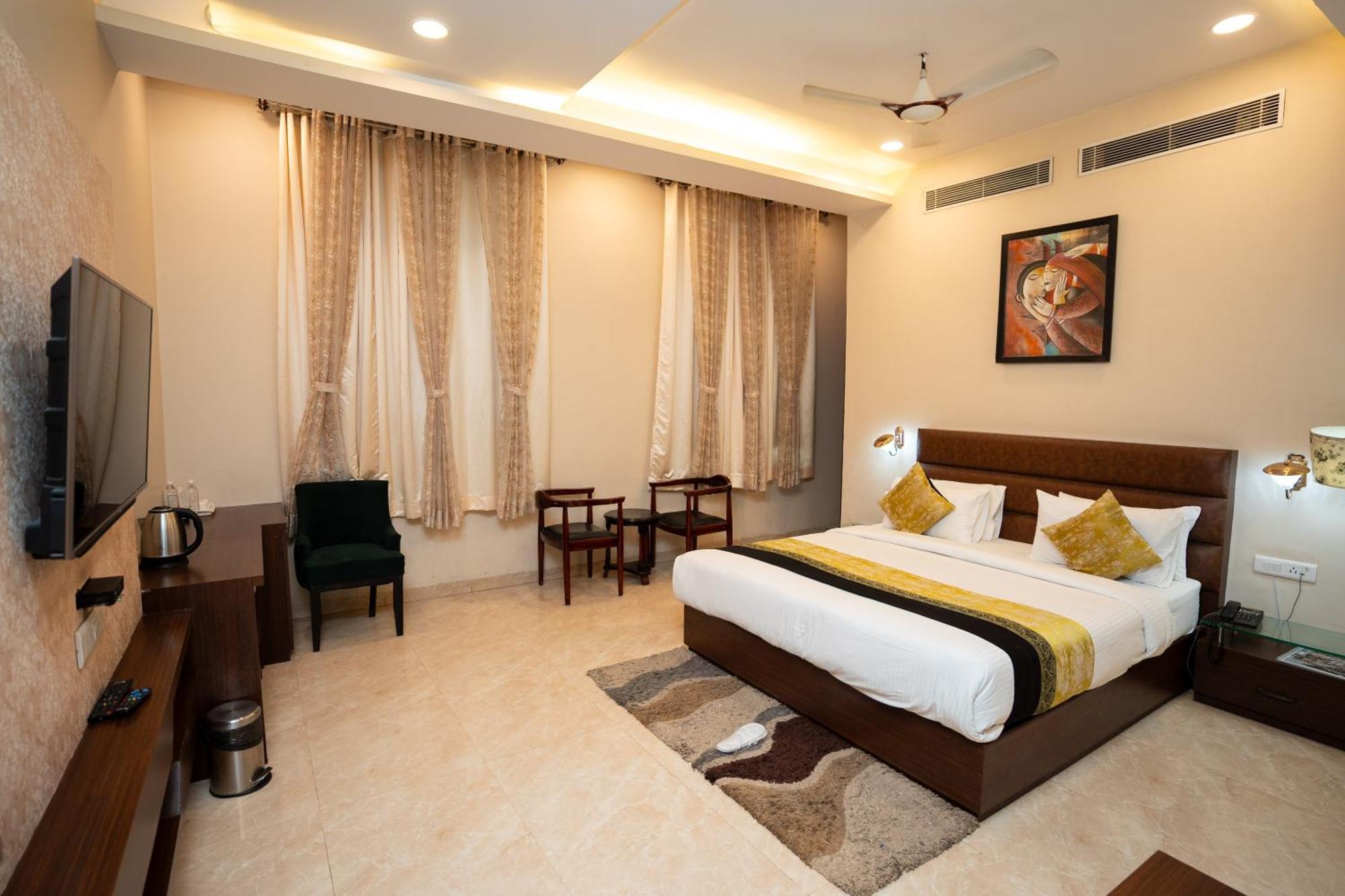 Hotel Radiance Courtyard พาราณสี ภายนอก รูปภาพ
